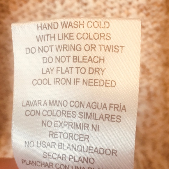 Sweater - Picture 9 of 9